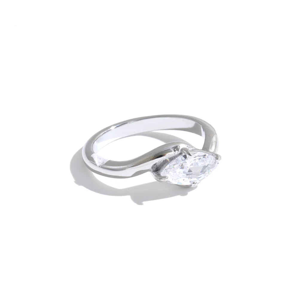Ring 008