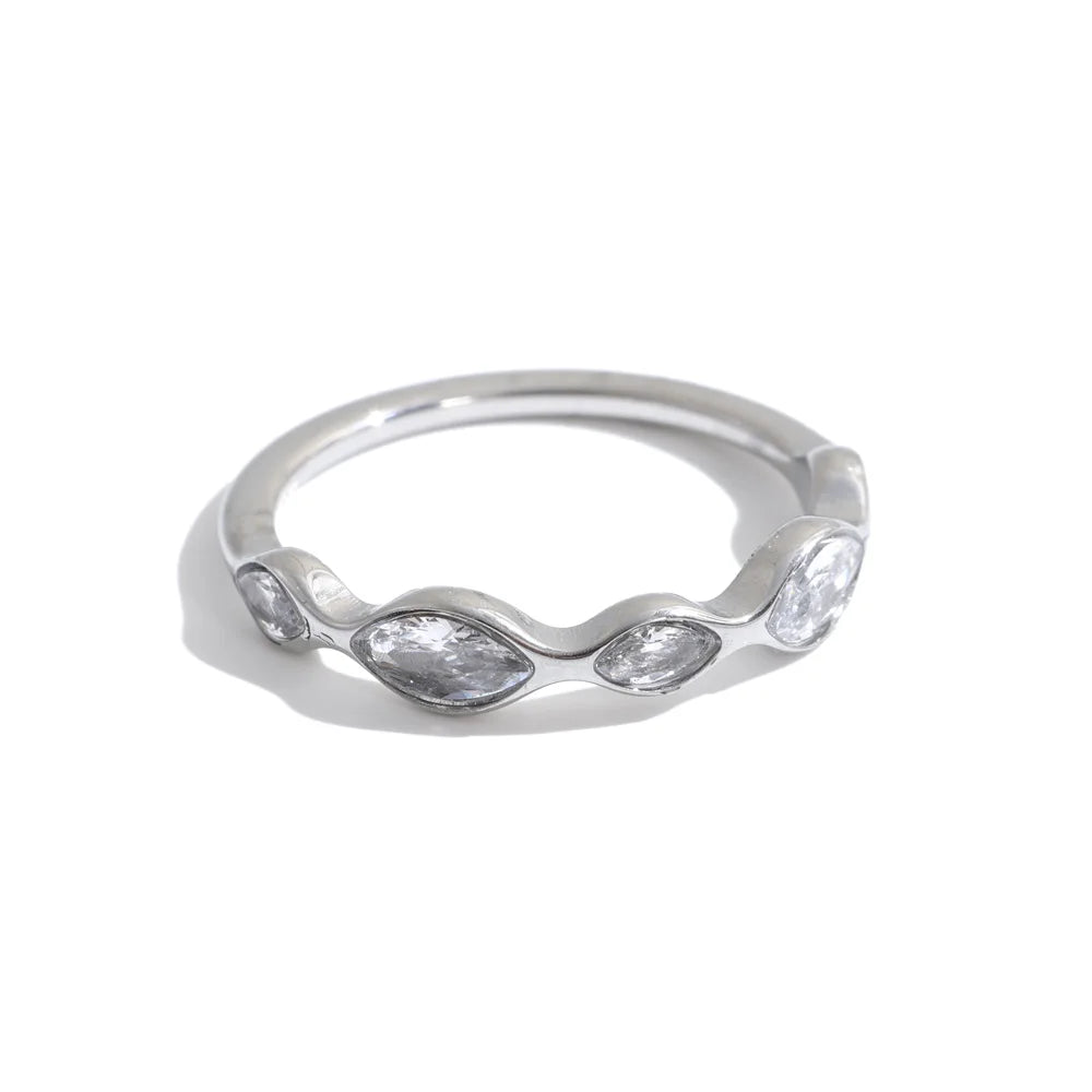 Ring 003